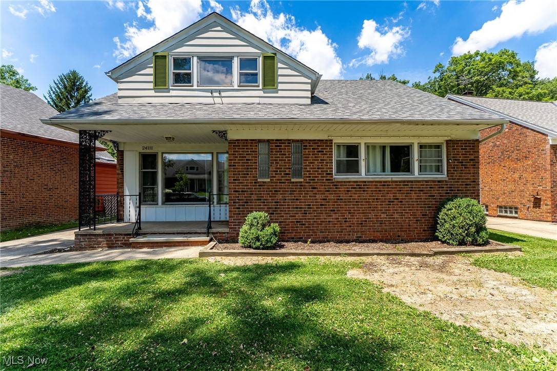 24111 Edgehill DR, Beachwood, OH 44122
