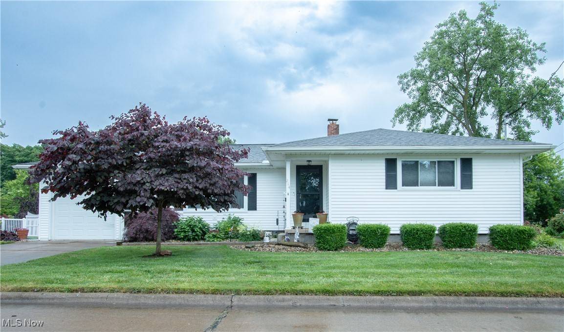 214 1st ST, Huron, OH 44839