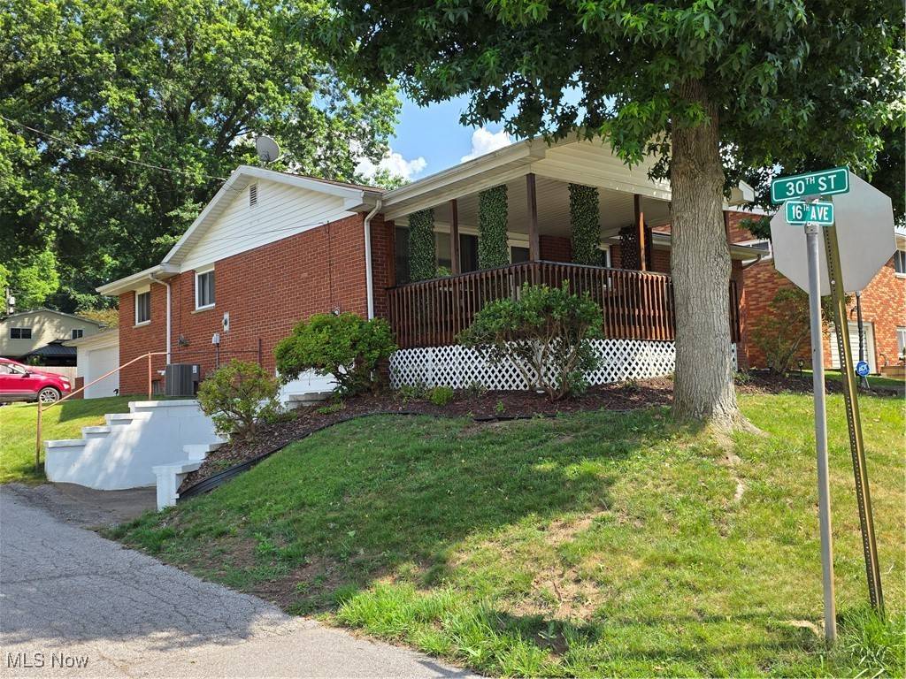 2814 16th AVE, Vienna, WV 26105