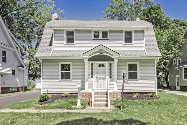 Cleveland Heights, OH 44118,3181 Sycamore RD