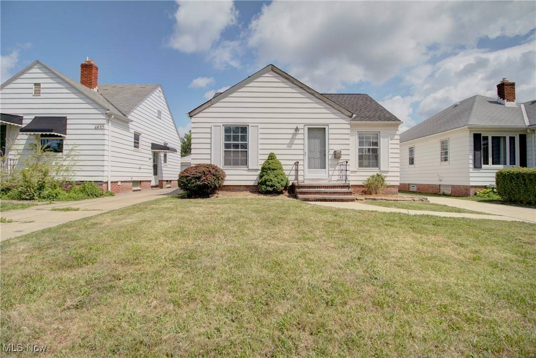 4606 Maplecrest AVE, Parma, OH 44134