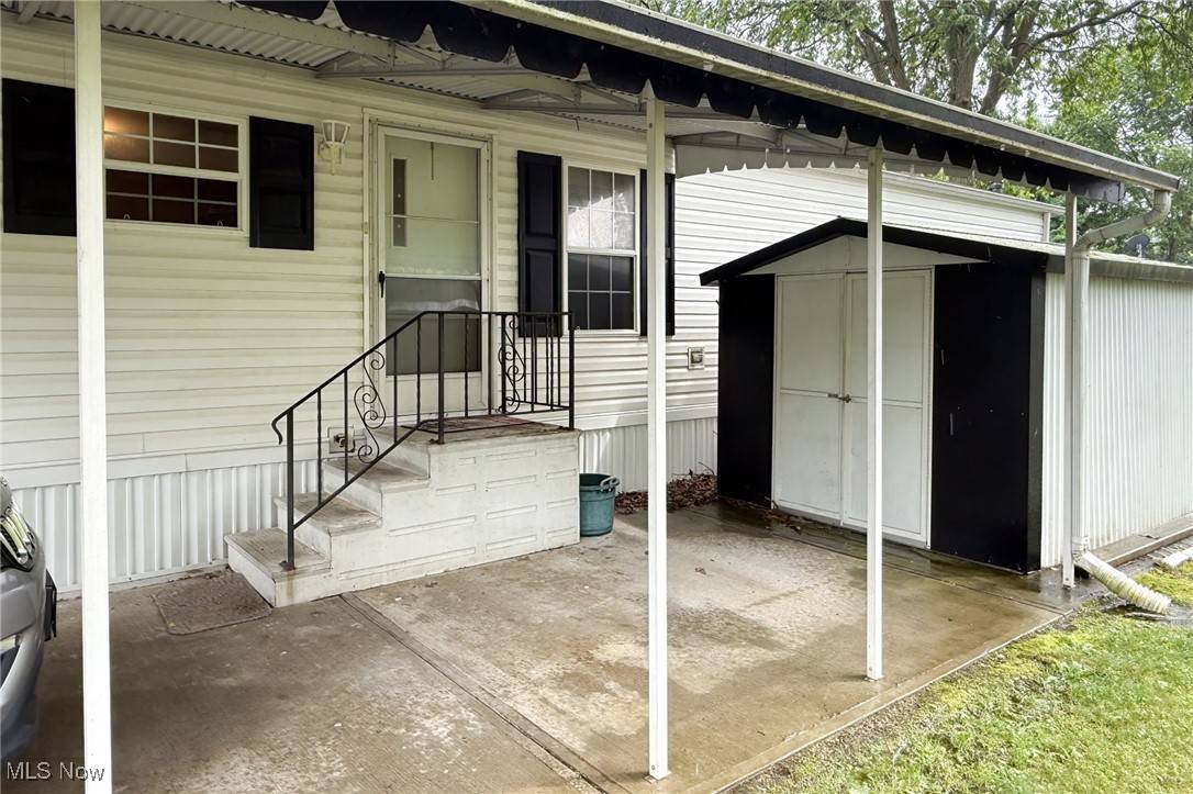 Olmsted Twp, OH 44138,11 Brookins DR
