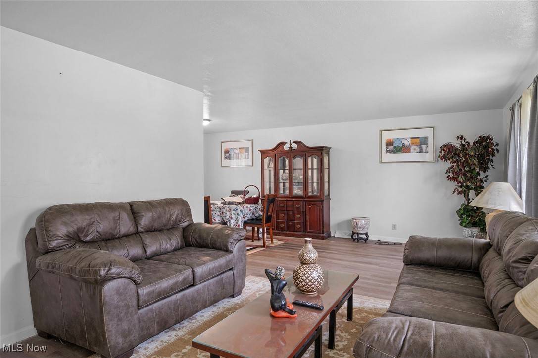 Richmond Heights, OH 44143,127 Brush RD