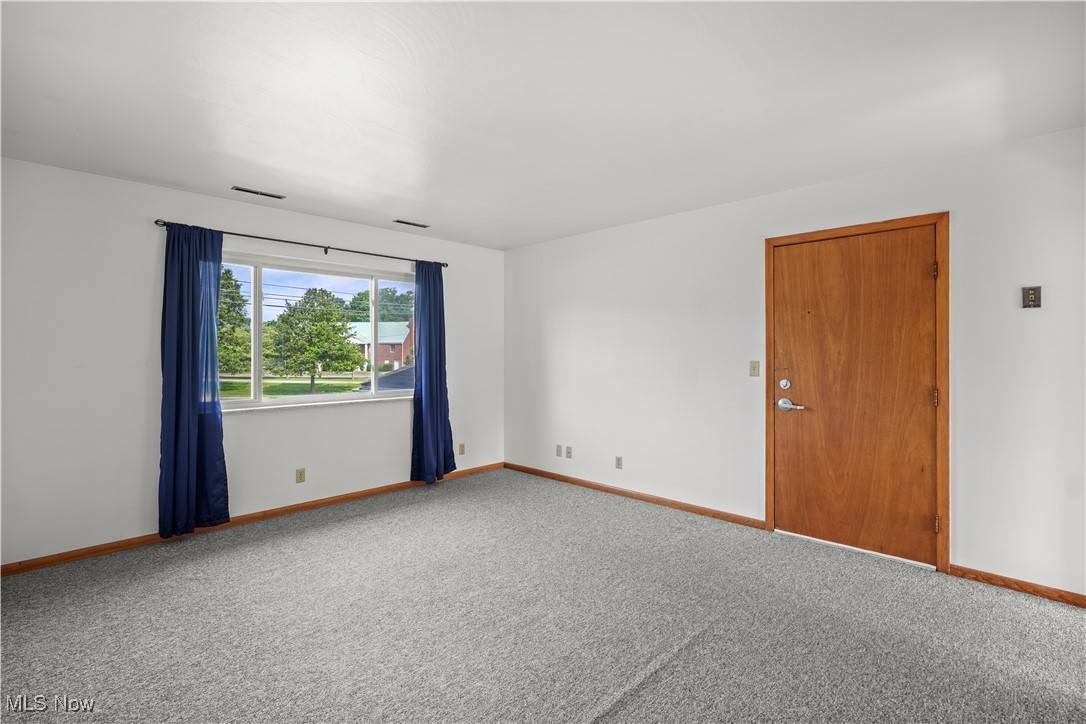 Mount Vernon, OH 43050,910 S Division ST