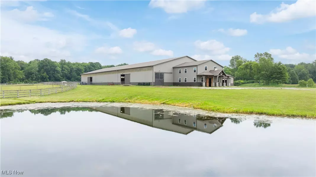 9607 Chatham RD, Spencer, OH 44275