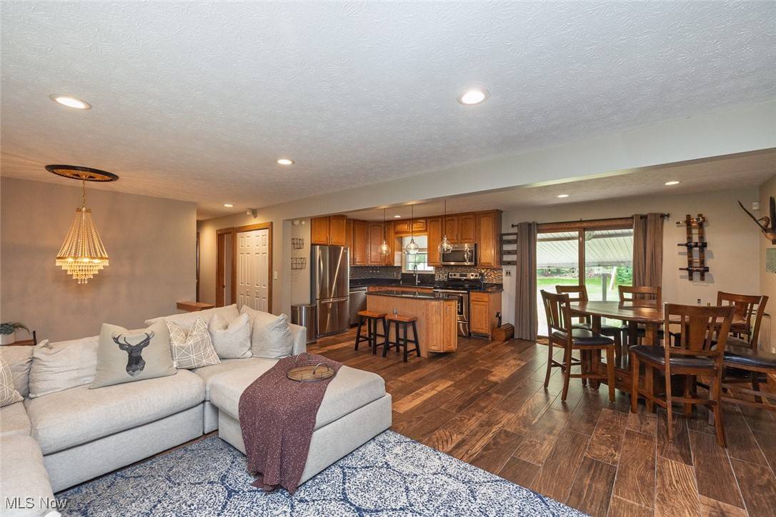 Strongsville, OH 44149,19445 Lunn RD