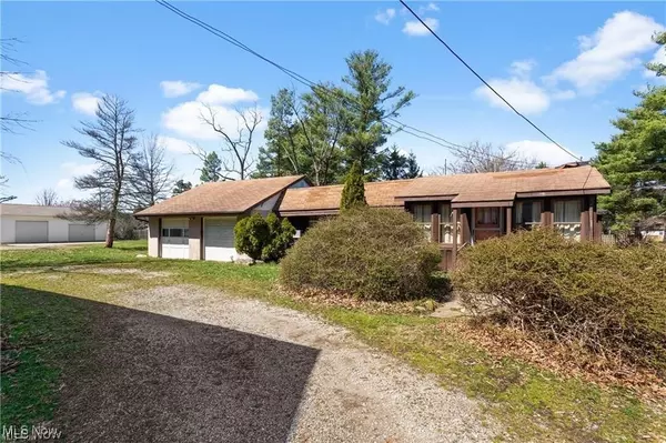 20556 Drake RD, Strongsville, OH 44149