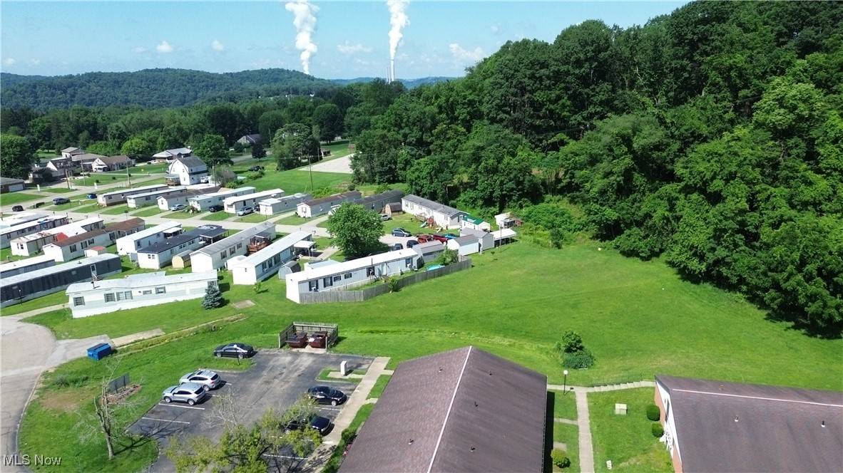 Wellsburg, WV 26070,Virginia Manor DR