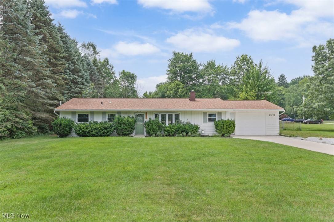 Twinsburg, OH 44087,2590 Post RD