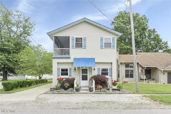 511 Sunset AVE, Sheffield Lake, OH 44054