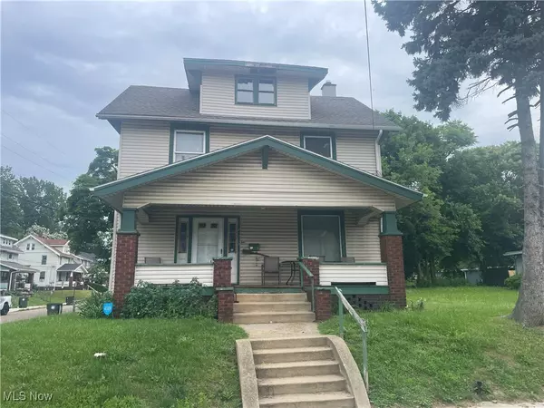 1221 9th ST NW, Canton, OH 44703