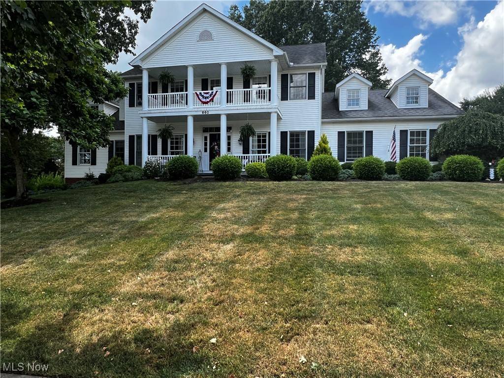660 Rustic Knoll DR, Kent, OH 44240