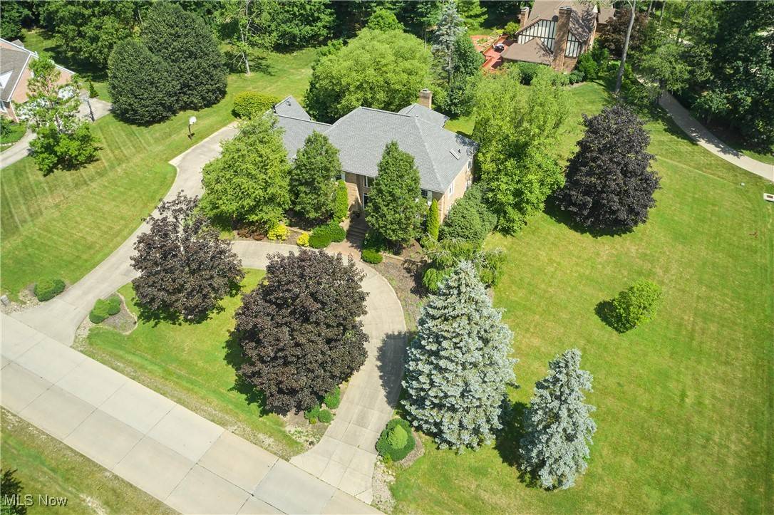Bath, OH 44333,3721 Sanctuary DR
