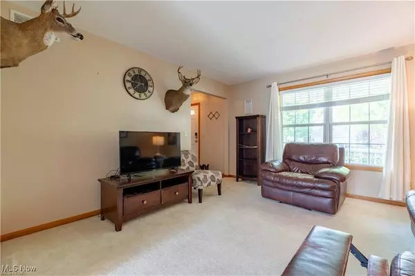 North Ridgeville, OH 44039,33995 Gloria AVE