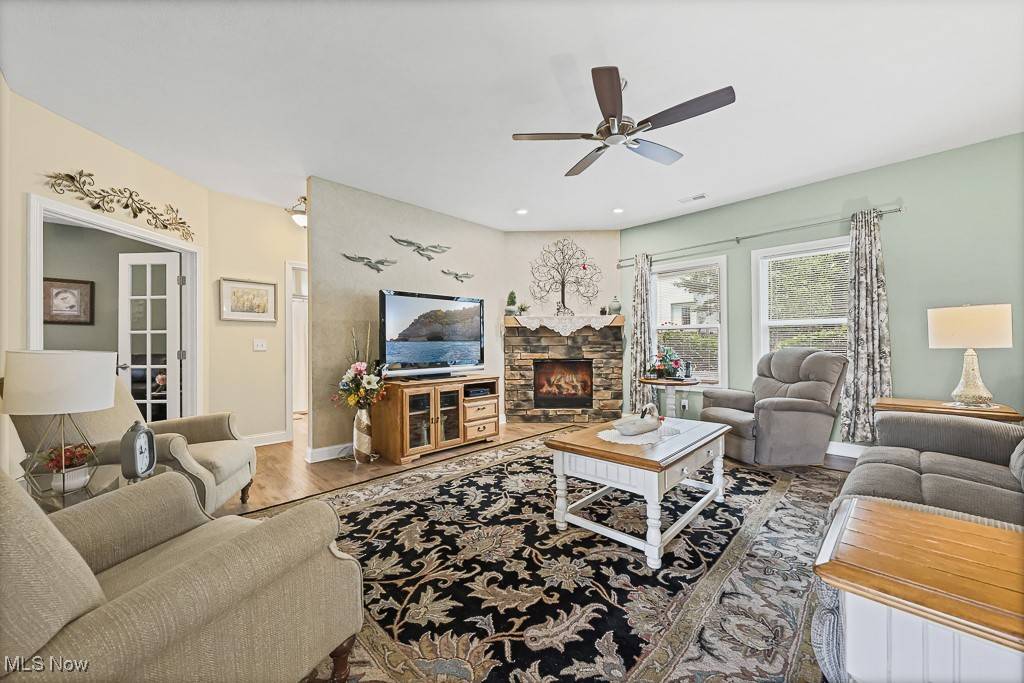 Seville, OH 44273,4985 Mandarin DR