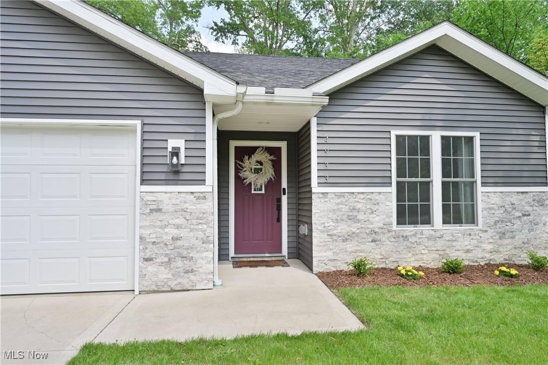 4933 Lear Nagle RD, North Ridgeville, OH 44039