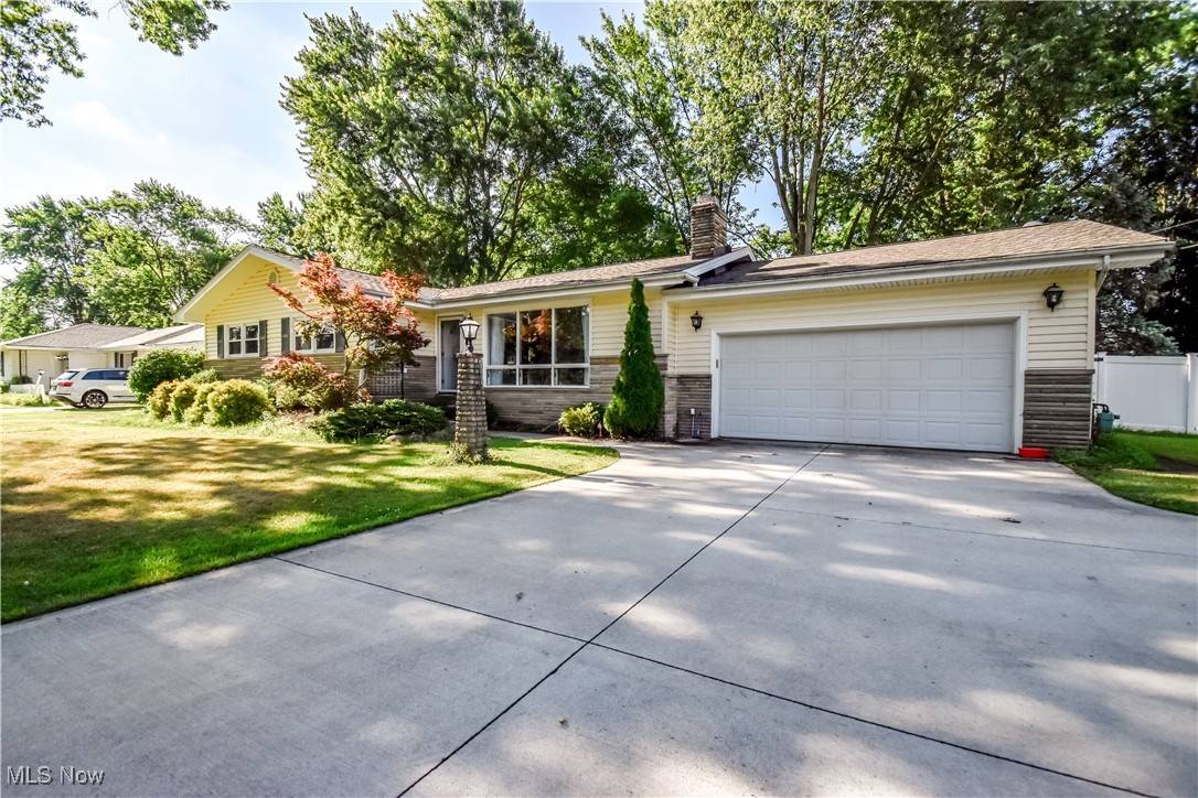 29267 Schwartz RD, Westlake, OH 44145