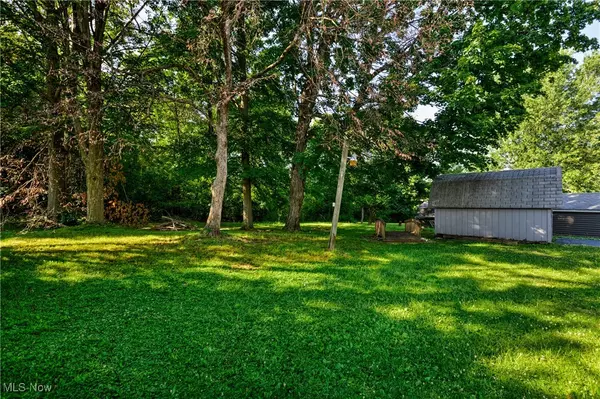 Austintown, OH 44515,382 Rosemont AVE