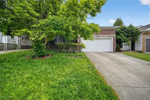 University Heights, OH 44118,4390 Groveland RD