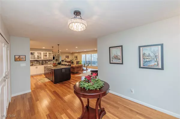 Lyndhurst, OH 44124,2202 Acacia Park DR #2315