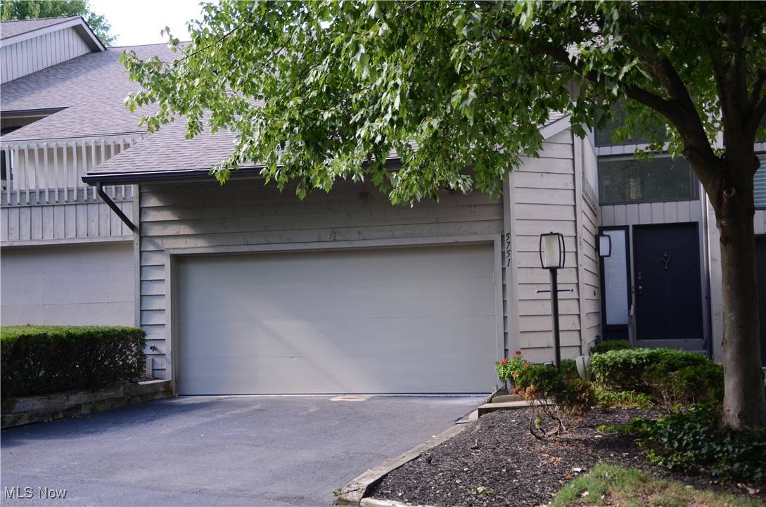 5751 Som Center RD, Solon, OH 44139