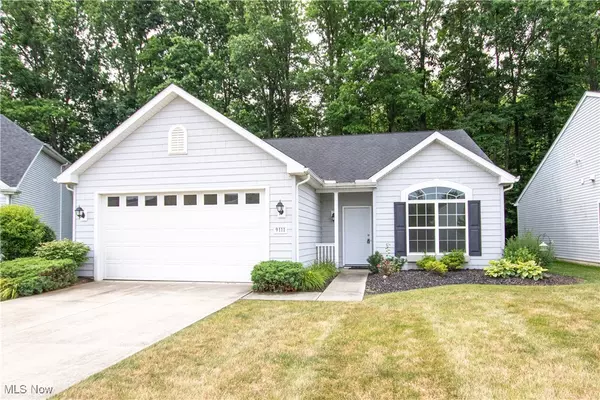 9111 Devonshire DR, Olmsted Falls, OH 44138