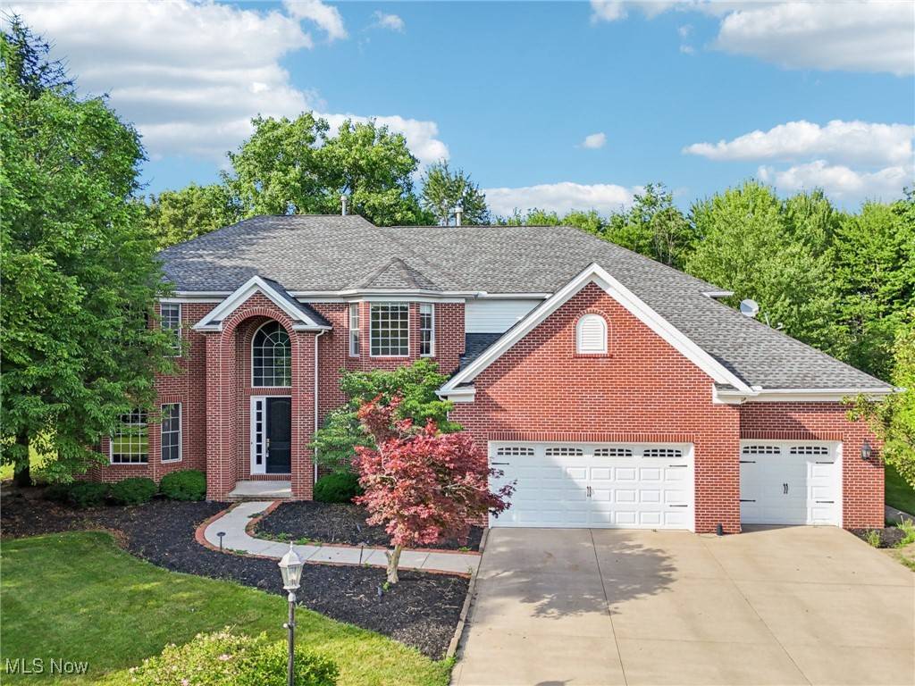 19307 Araglin CT, Strongsville, OH 44149