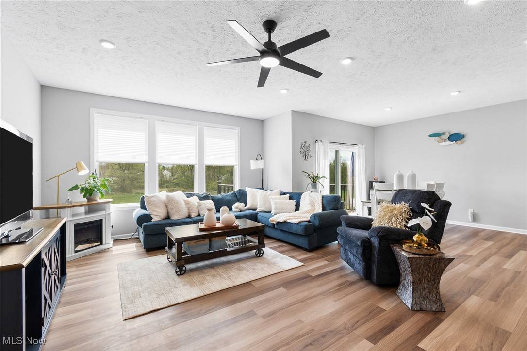 Uniontown, OH 44685,3815 Jacobs LN