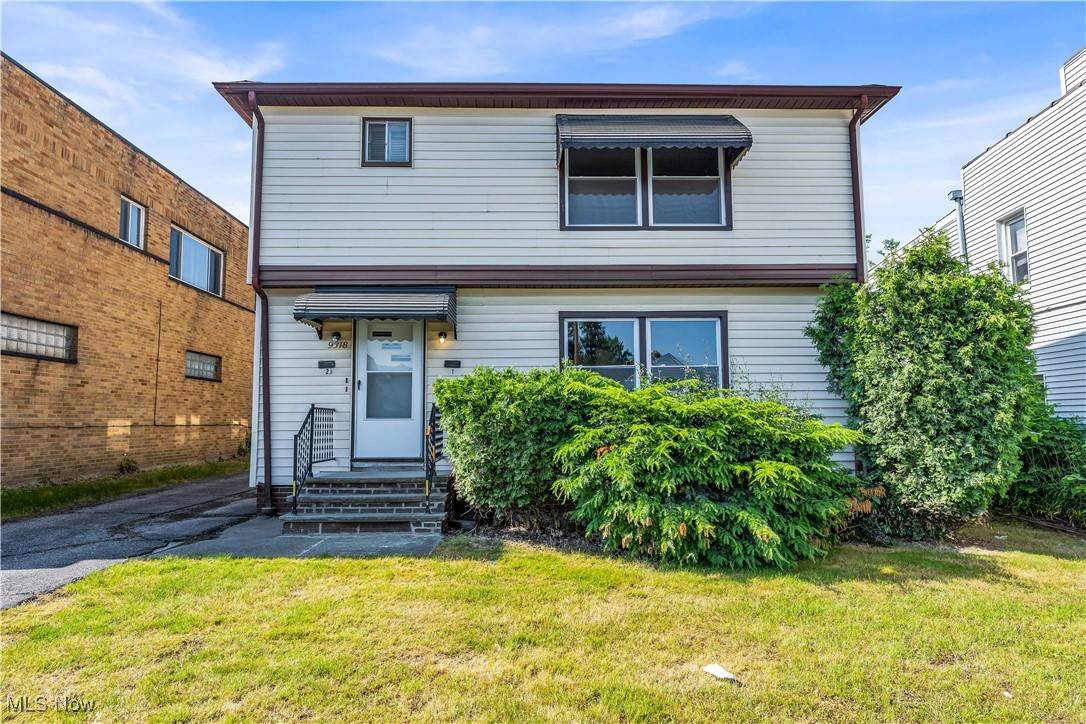 9318 Garfield BLVD #UP, Garfield Heights, OH 44125
