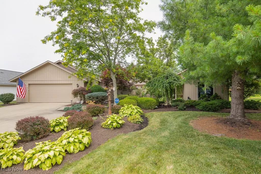 North Ridgeville, OH 44039,32986 Woodhaven CIR