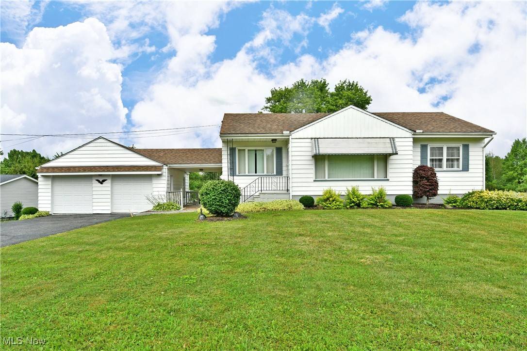 3787 Helsey Fusselman RD, Southington, OH 44470