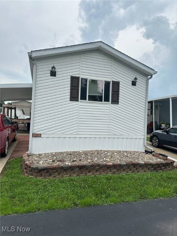3195 Sugartyme DR, Zanesville, OH 43701