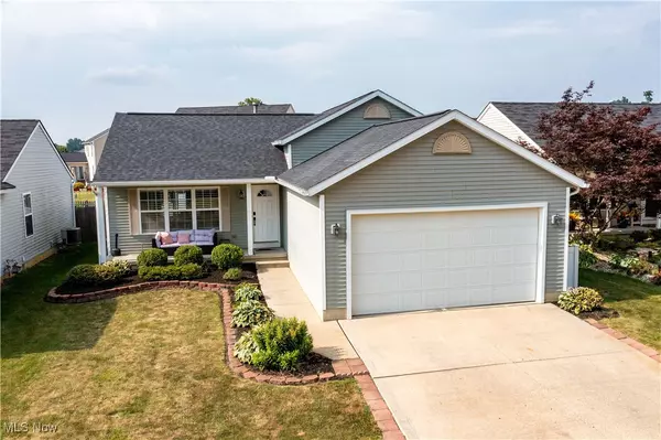 38056 Vista Lake WAY, North Ridgeville, OH 44039