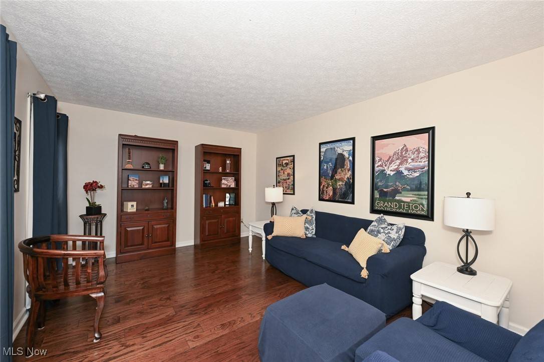 Hudson, OH 44236,813 Silverberry LN