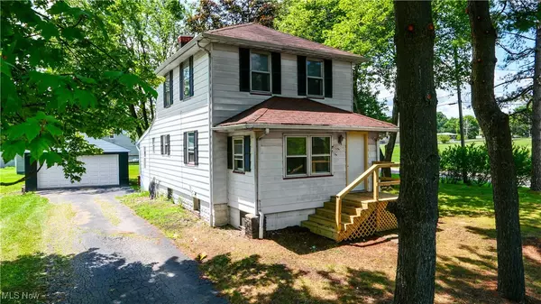 2453 Eddie ST, Youngstown, OH 44509