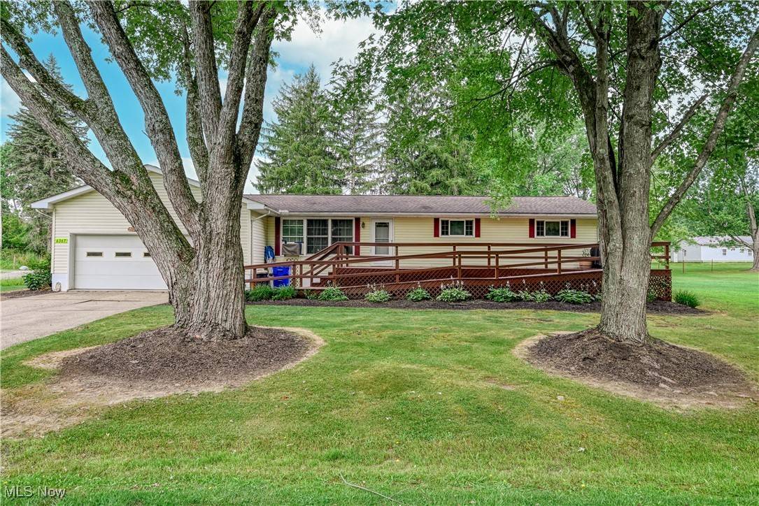 6367 Woodbine ST, Ravenna, OH 44266