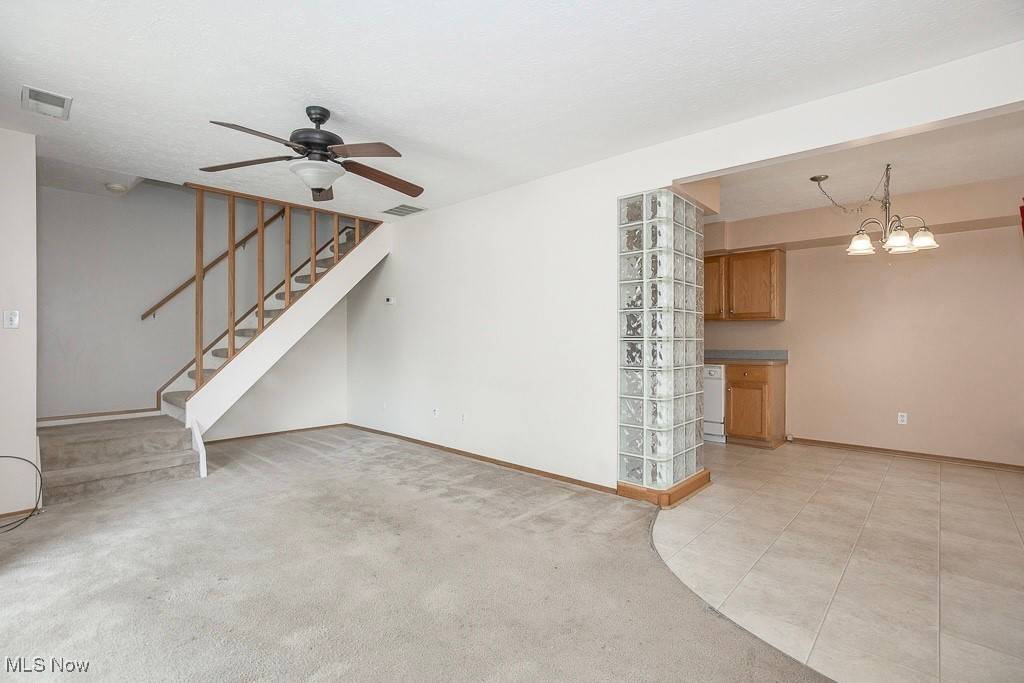 Middleburg Heights, OH 44130,20325 Williamsburg CT #310B