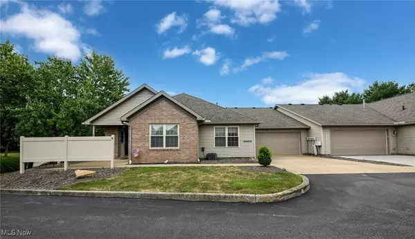 Cuyahoga Falls, OH 44221,1412 Tewksbury CIR #1C
