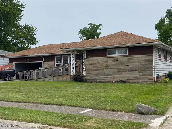 16706 Myrtle AVE,  Cleveland,  OH 44128