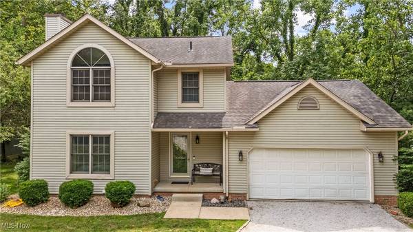 2527 Helena AVE NW, Massillon, OH 44646