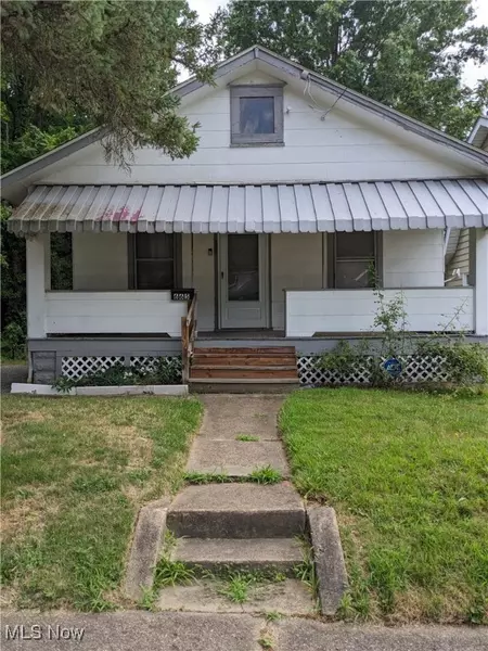 665 Hudson AVE, Akron, OH 44306