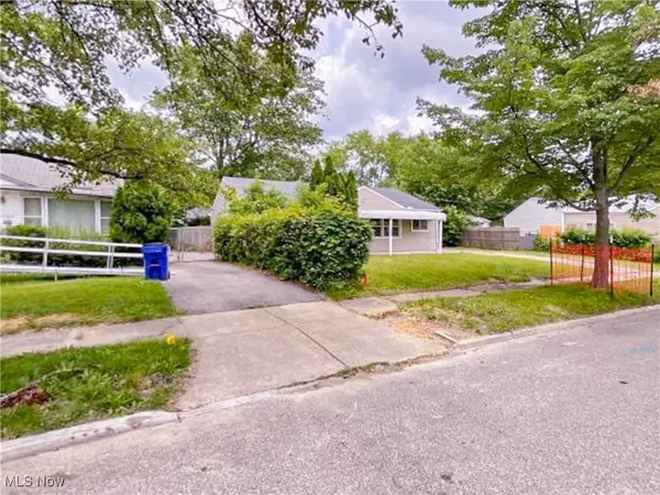 Cleveland, OH 44128,17209 Palda DR