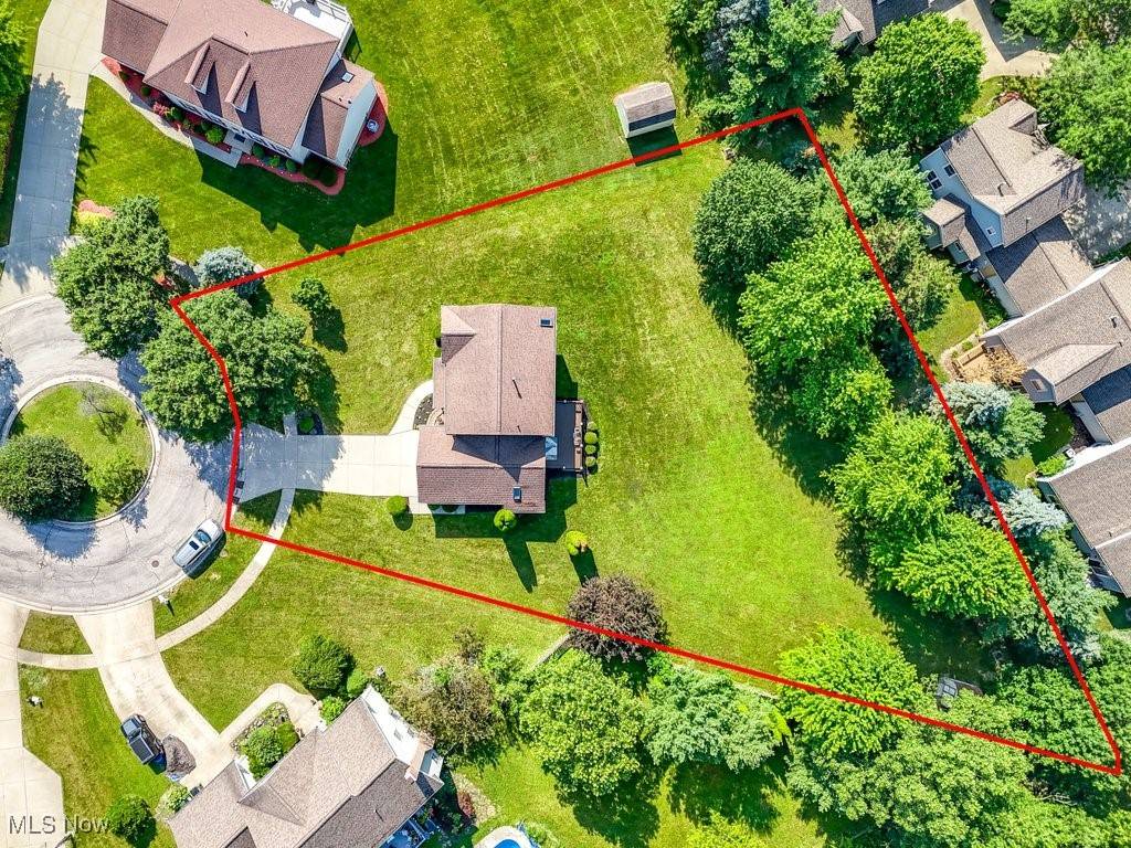 Macedonia, OH 44056,8958 Manor CT