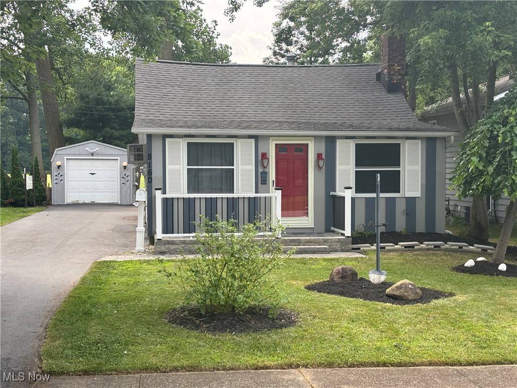 8160 Rushton DR, Mentor, OH 44060