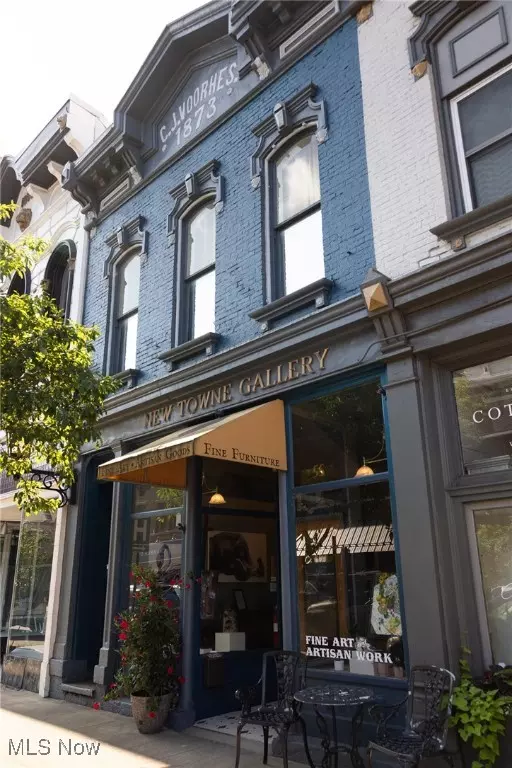 55 W Jackson ST, Millersburg, OH 44654