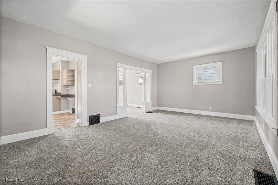 Cleveland, OH 44144,4305 W 49th ST