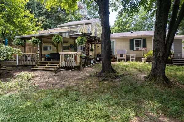 Mantua, OH 44255,10536 Peck RD