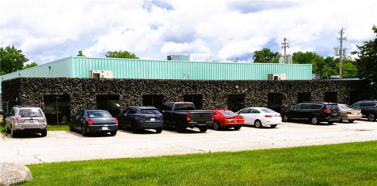 Twinsburg, OH 44087,2021-2035 Midway DR