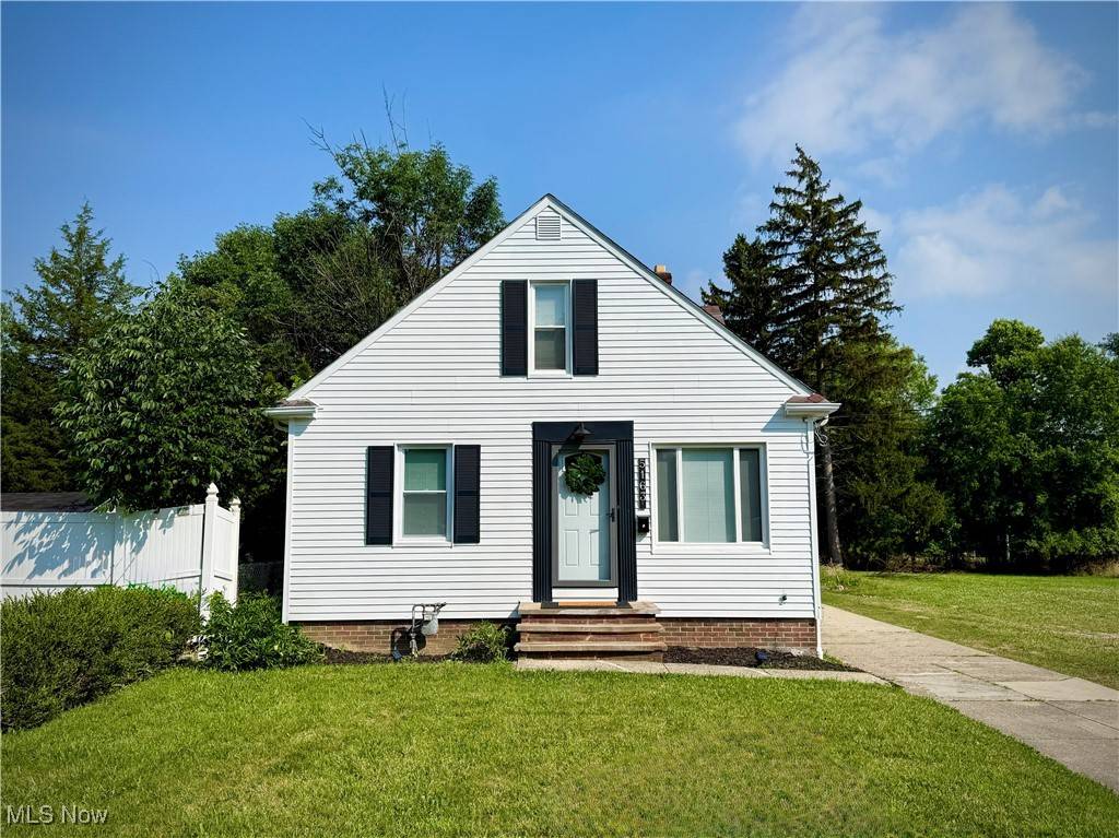 5163 Stanley AVE, Maple Heights, OH 44137