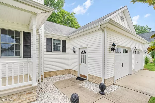 New Middletown, OH 44442,4760 Treeline TRL